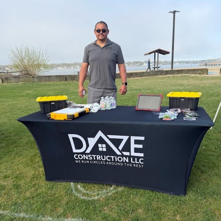 Daze Construction LLC table cover